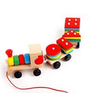 Train en bois pour tout-petits